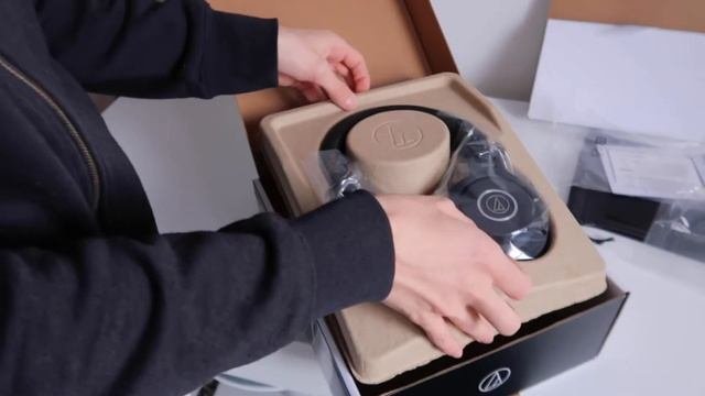 РАСПАКОВКА НАУШНИКОВ Audio-Technica ATH-M40x  ПЕРВЫЕ ОЩУЩЕНИЯ