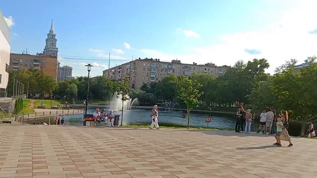 концерт часть лета возле районного центра место встречи в Баку