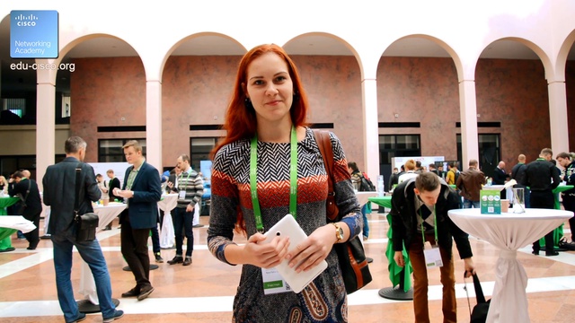 студенты академии cisco на форуме cisco в киеве 2015