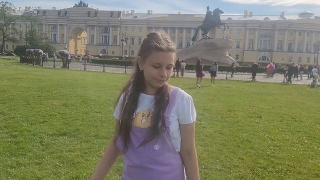 "Екатерина, лик твой ясный", Читает: Горбунова Арина, 12 лет