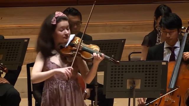 W.A.Mozart - Rondo in C major KV 373 - Anna Savkina and Chamber Orchestra of Sendai Philharmonic