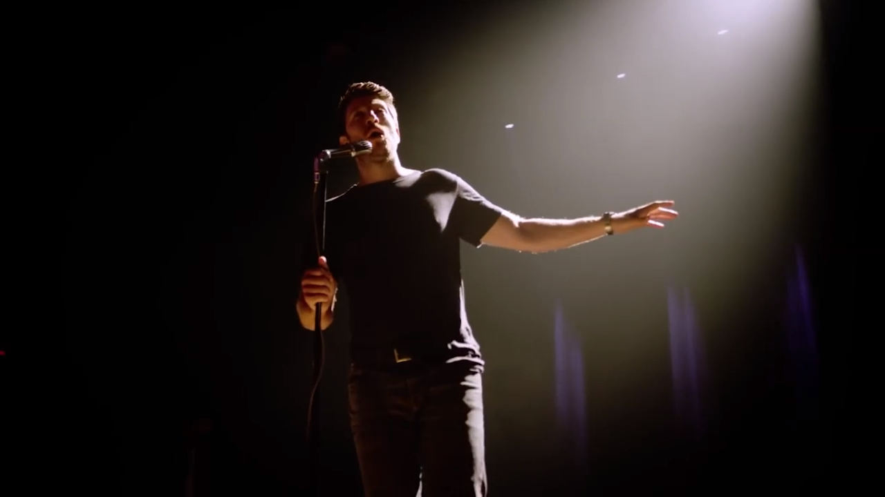 Brett Eldredge - Castaway (At The Ryman)