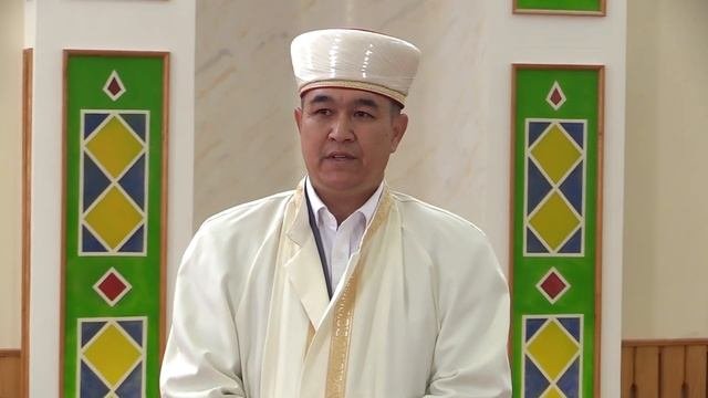 Поздравление главного имама Черноморского района Лёмана Абдураманова с праздником Ураза_Байрам