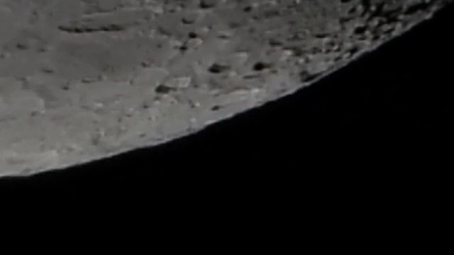 Floating through space Nikon Coolpix P1000 Moon 1080p