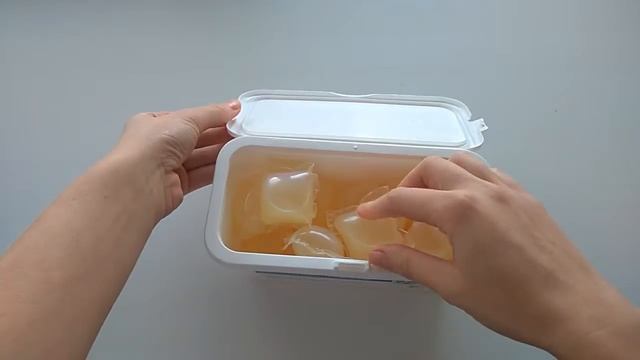 Капсулы для белого белья с цветными принтами