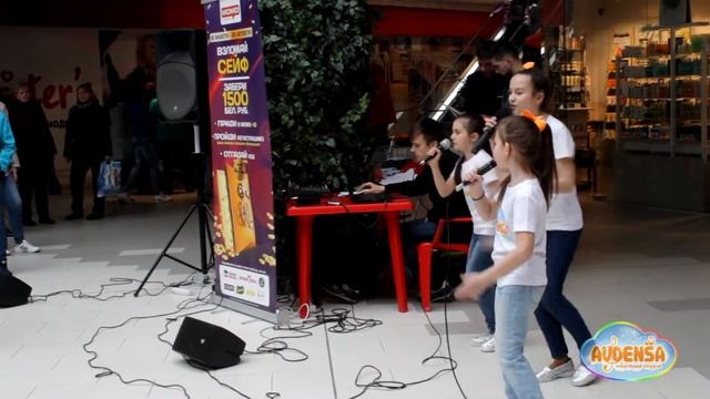 Творческая студия AVDENSA.  В шоколаде. ТЦ МОМО. (cover 