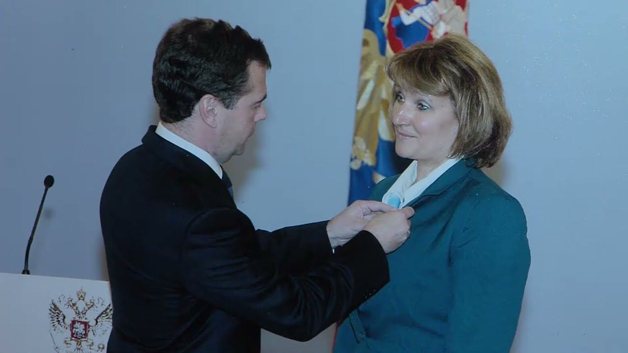 Герои среди нас - Елена Разумова