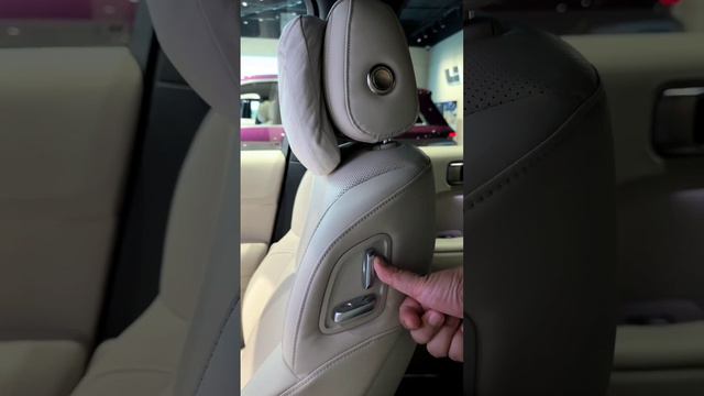 2023 Li Auto L7 EV Car Review ｜｜ Amazing Interior