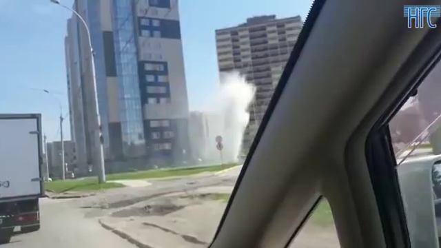 Гейзер на пр. Дзержинского