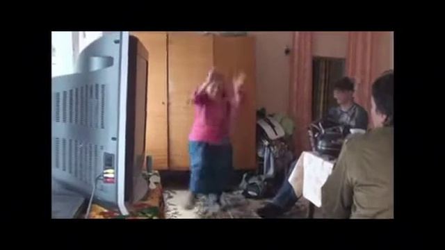 опа, опа, какая моя жопа.😂😂😂😂😂