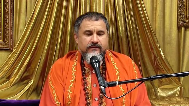 Как практиковать Дхарму не нарушая долга перед родными?