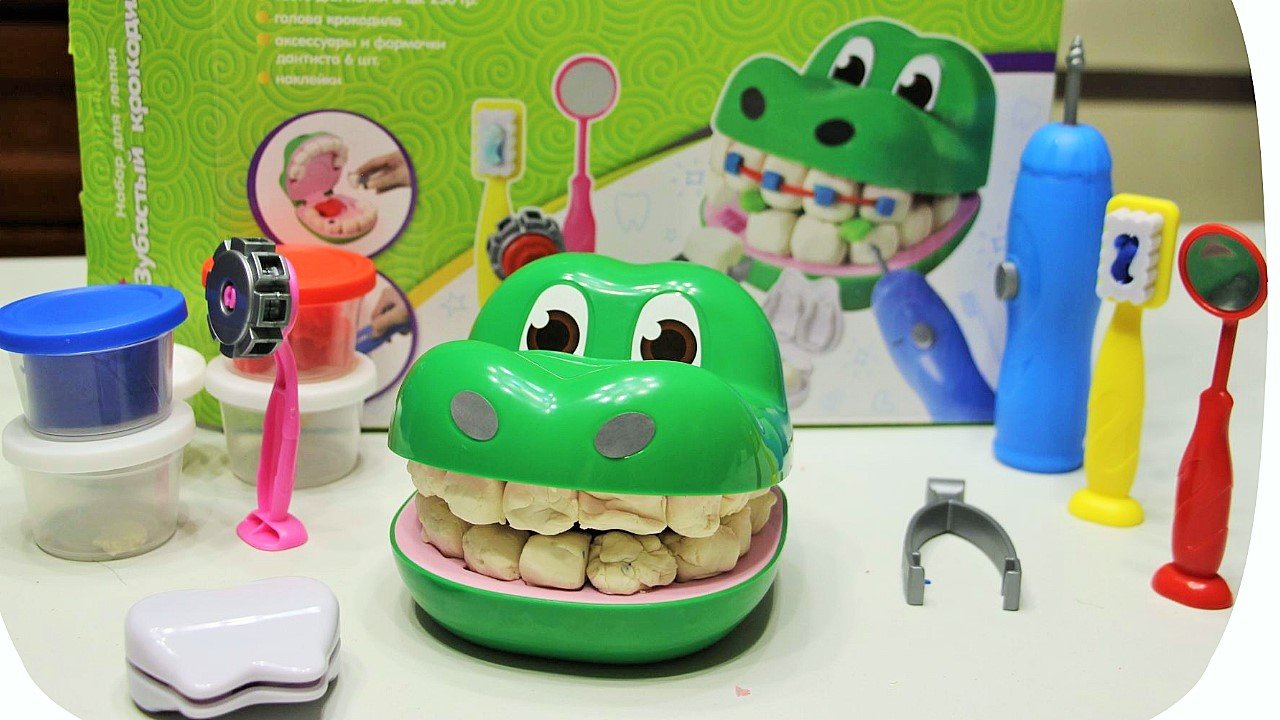 Мистер Зубастик лечит зубки. Зубастый крокодил. Играем в стоматолога! #стоматологпластилин #плейдо