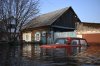 Число подтопленных паводком домов в РФ снизилось за сутки почти на 760