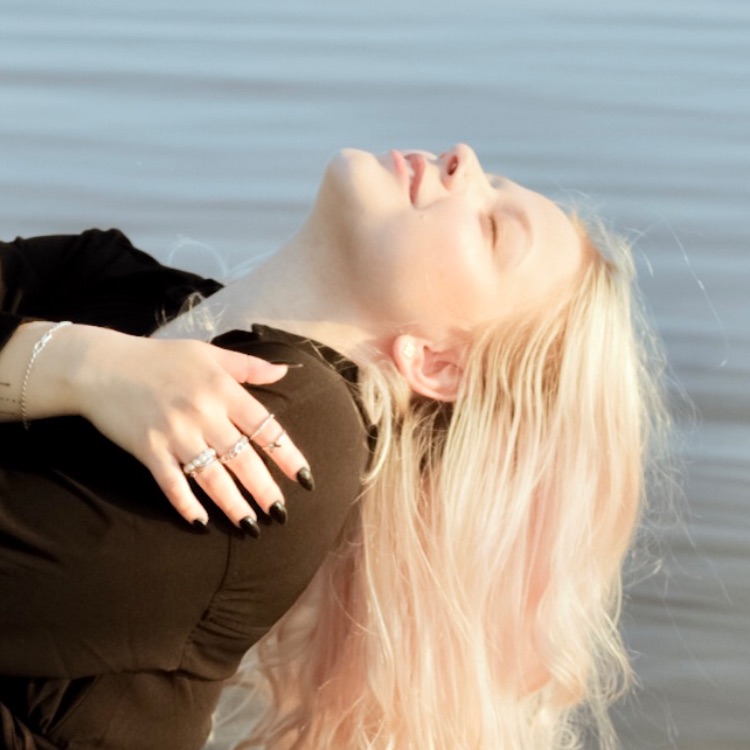 Иконка канала АКУЛИНА