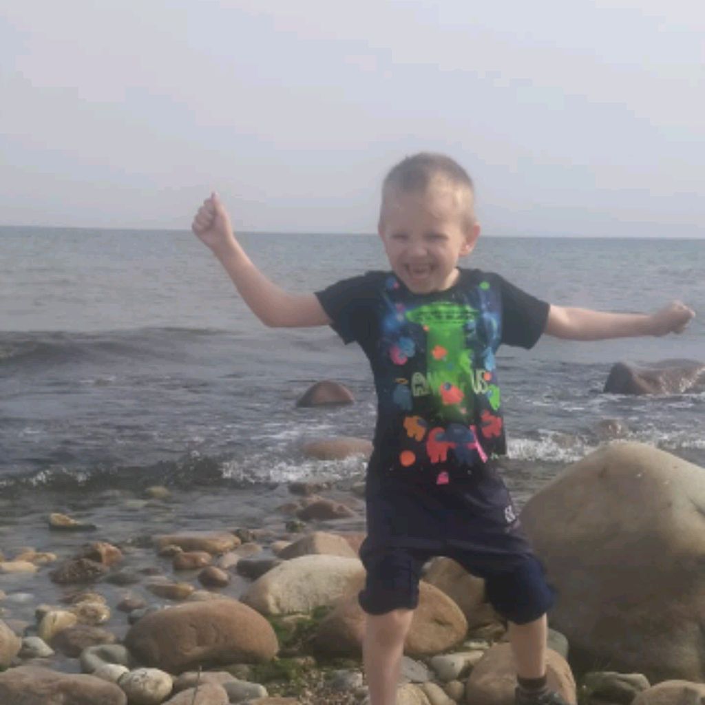 Иконка канала ГРИГОРИЙ 6 ЛЕТ