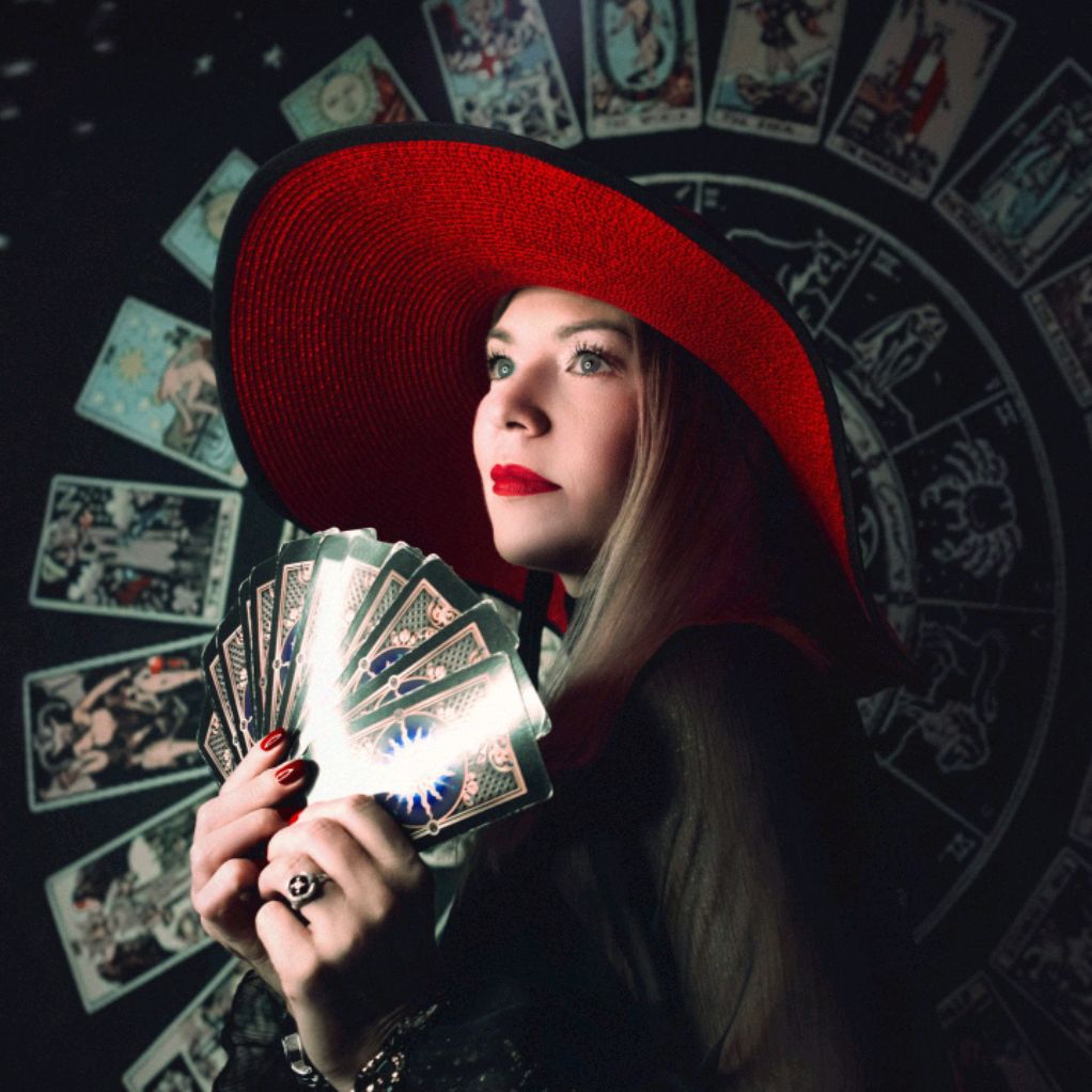 Иконка канала ТАРО ГАДАНИЕ MAGICWOOMEN