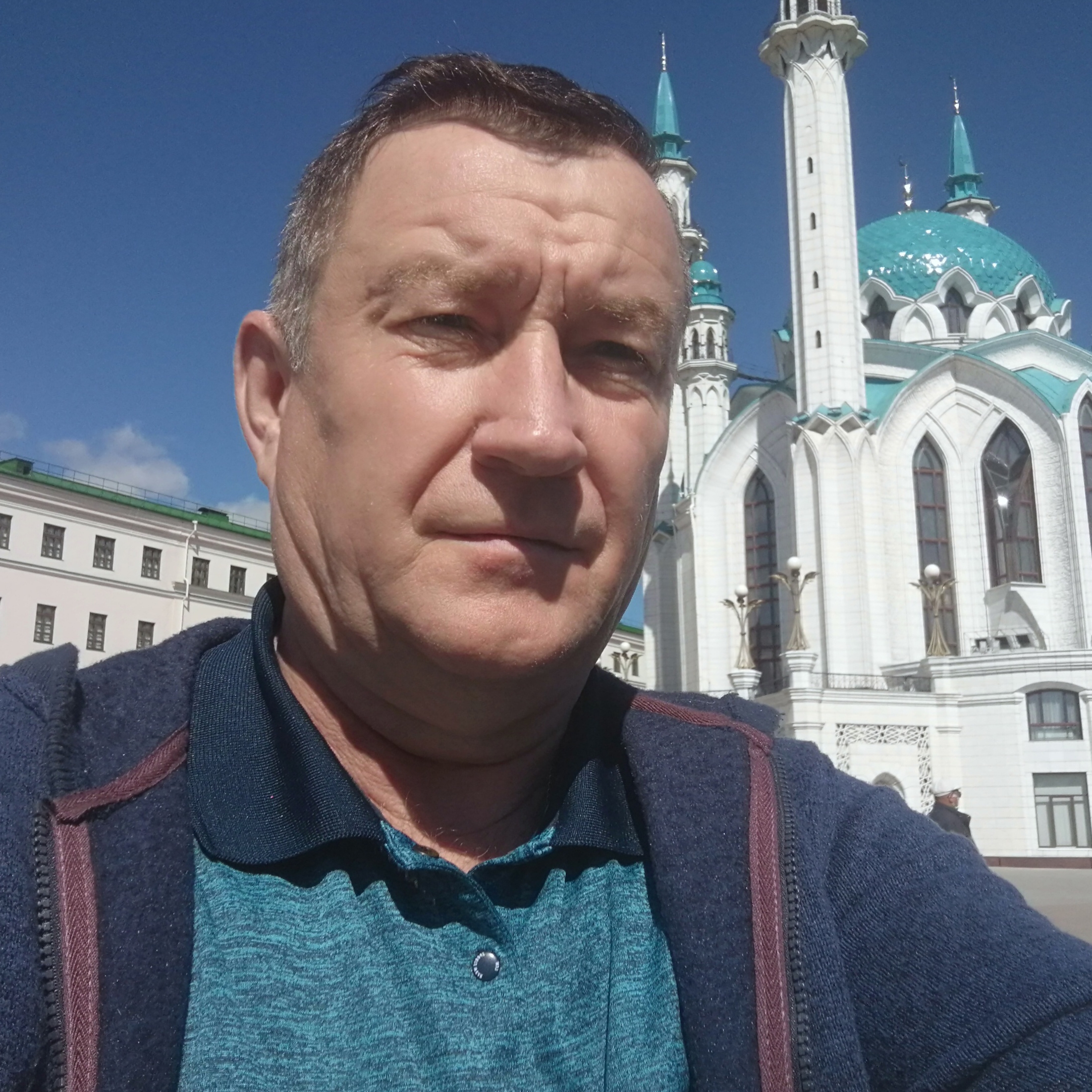 Иконка канала Куры в мегаполисе.