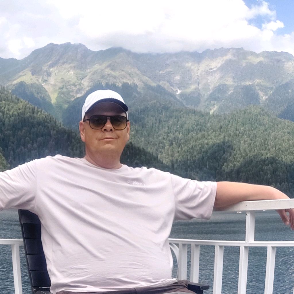 Иконка канала Пётр Николаевич  1980