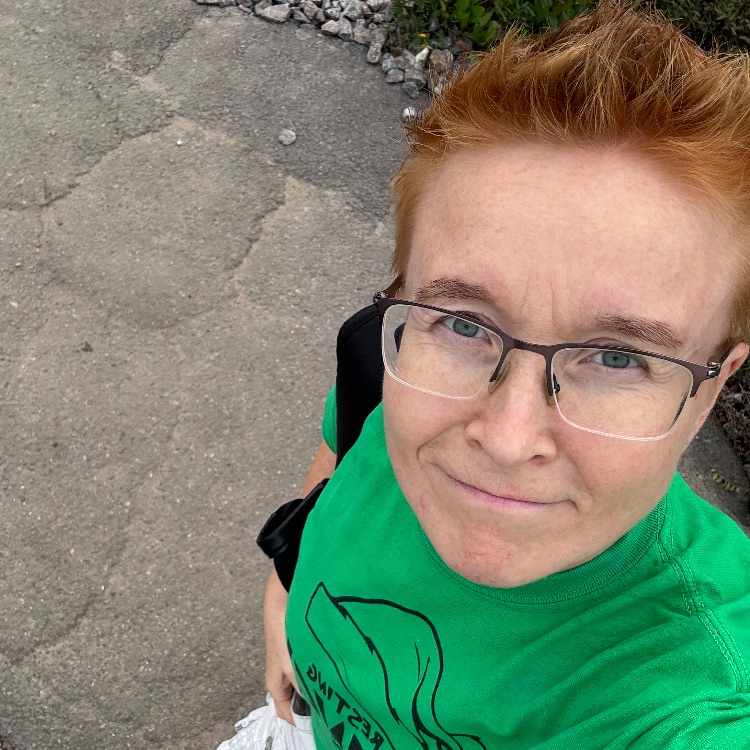 Иконка канала Пока ещё разбираюсь