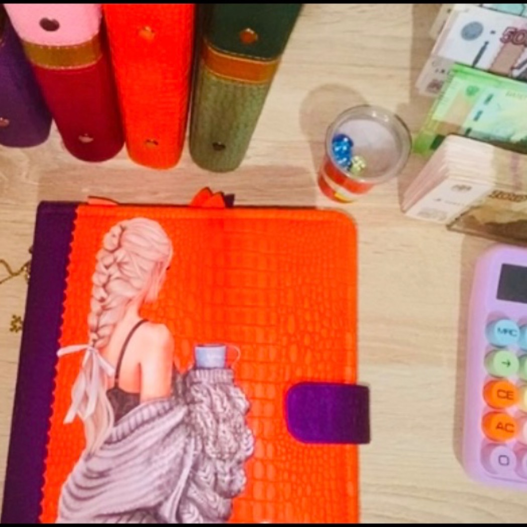 Иконка канала ᥒ᥈ᥲⲏυρ𐔖ⲃᥲⲏυᥱ с ɴᴀᴛ ❀