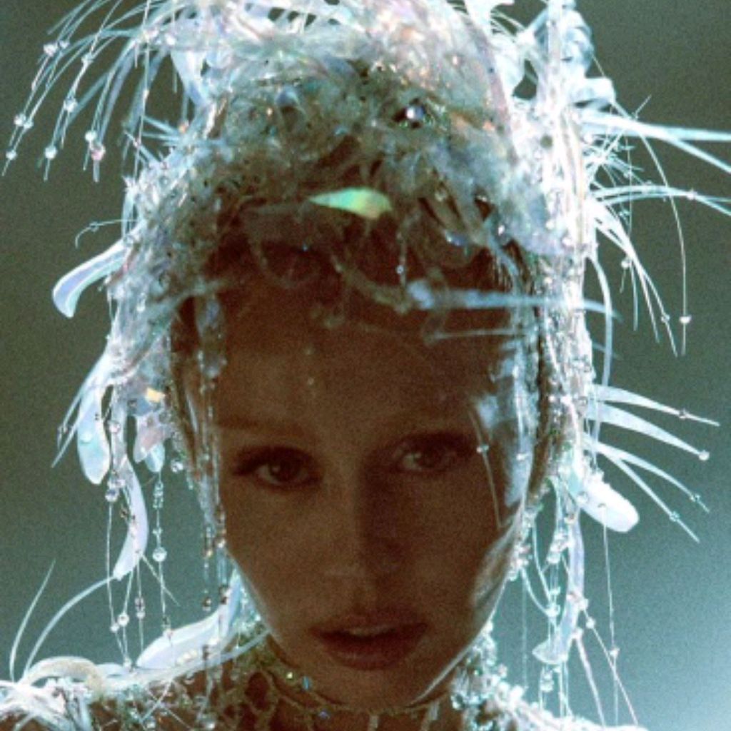 Иконка канала Miley Cyrus Music Video