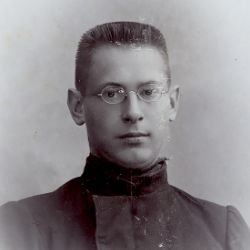 Иконка канала old_postcards