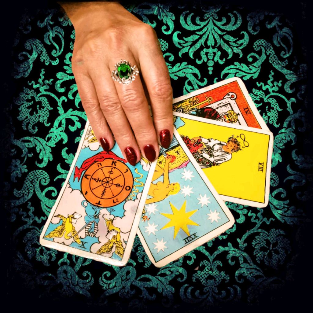 Иконка канала Лара Таро