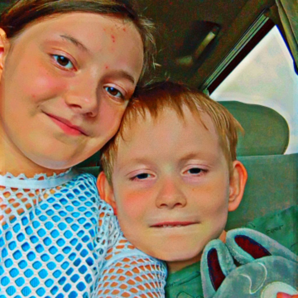 Иконка канала 😝Хулиганы😜
