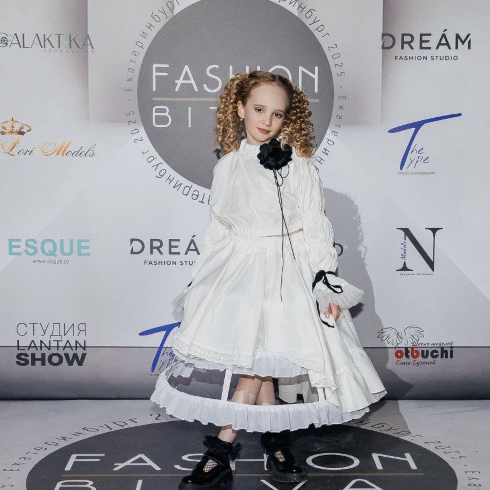 Иконка канала Lady Vikki Luna