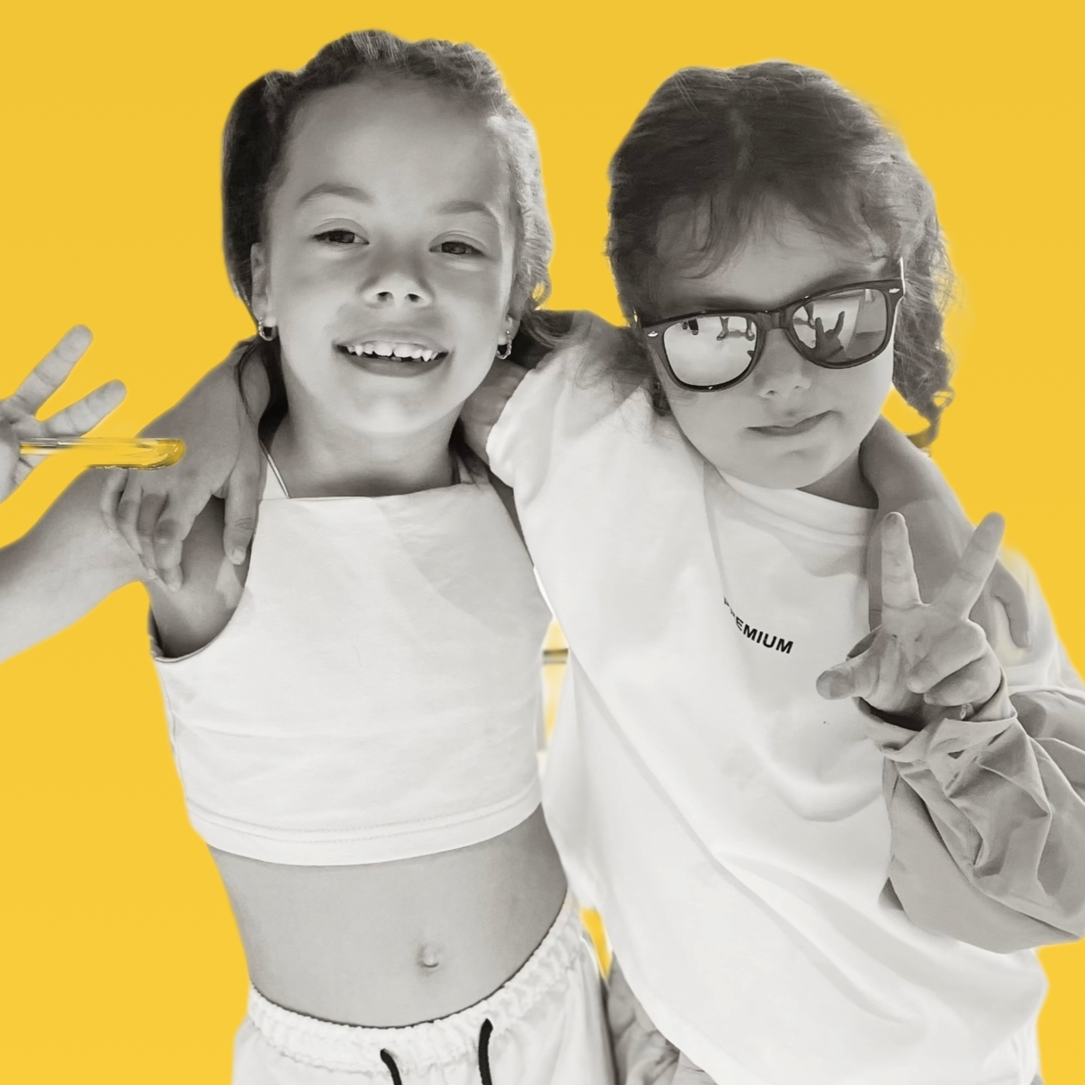 Иконка канала Амелька и Анулька - лучшие сестренки