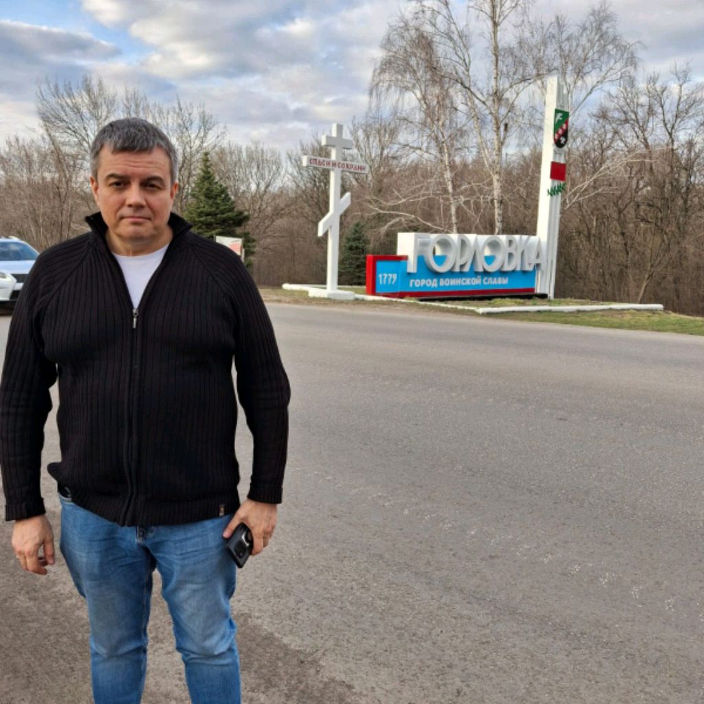 Иконка канала Виталий HelpVit. Помощь возможна.