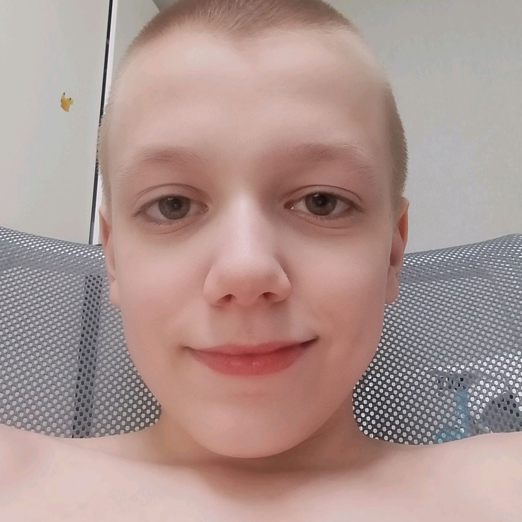 Иконка канала Макс