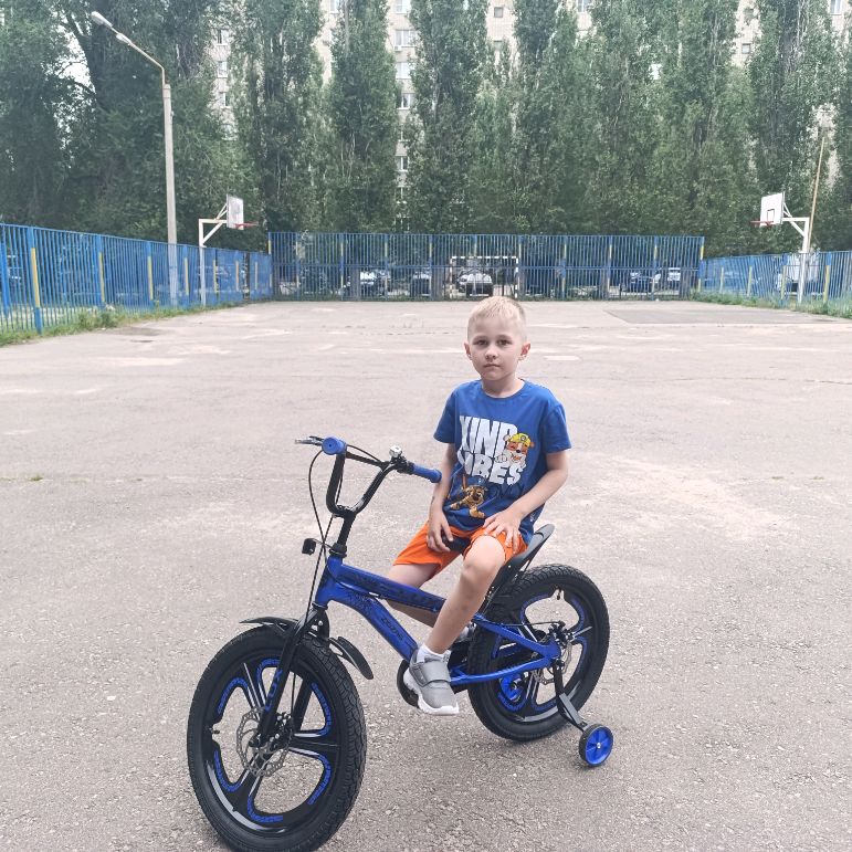 Иконка канала Распаковка с Максом