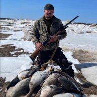 Иконка канала Таежные истории Серёги и своей семьи!