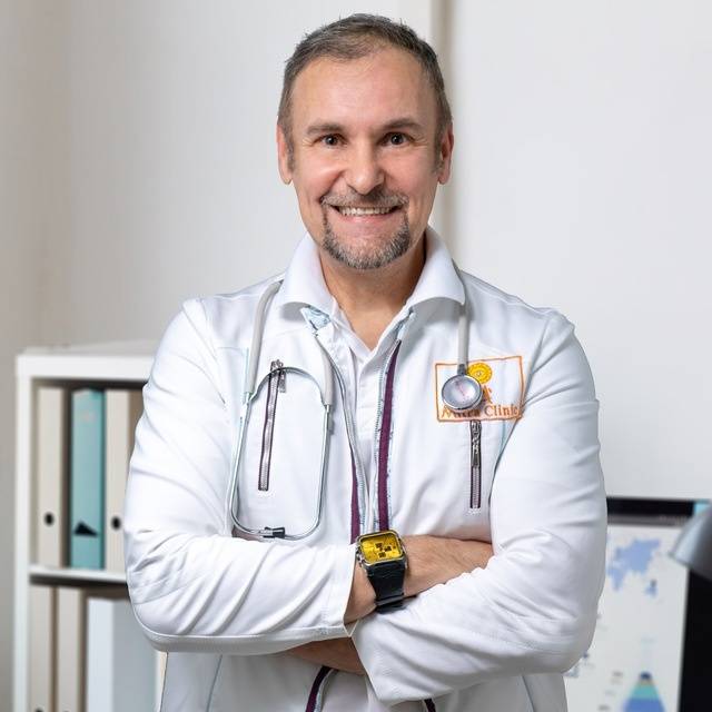 Иконка канала Онкология это не приговор