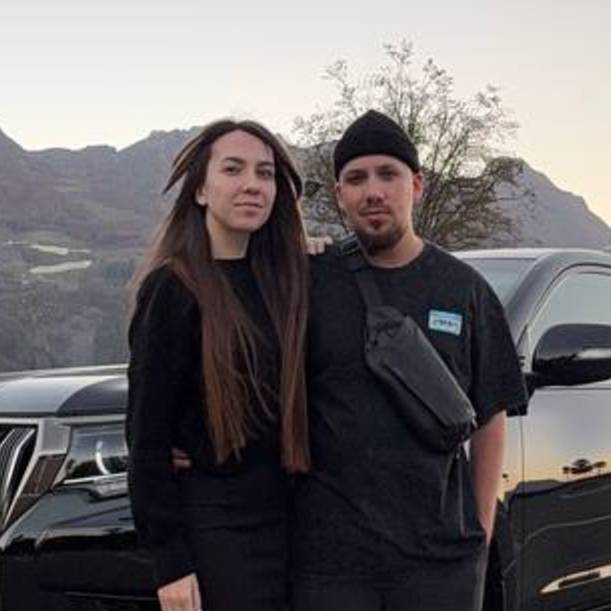 Иконка канала Миша и Валя | Путешествия и отдых | Подслушано