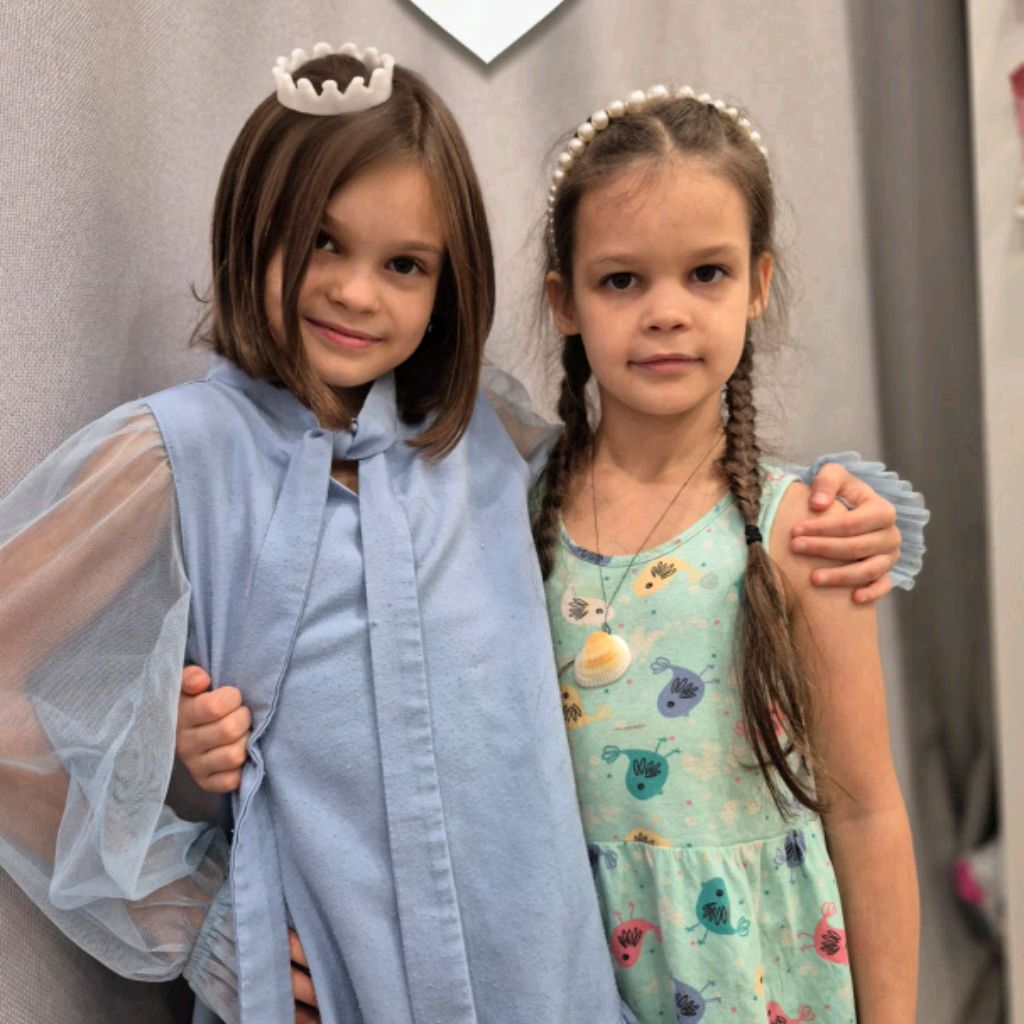 Иконка канала Крутые Сестрички☺🩷 Распаковки🩷