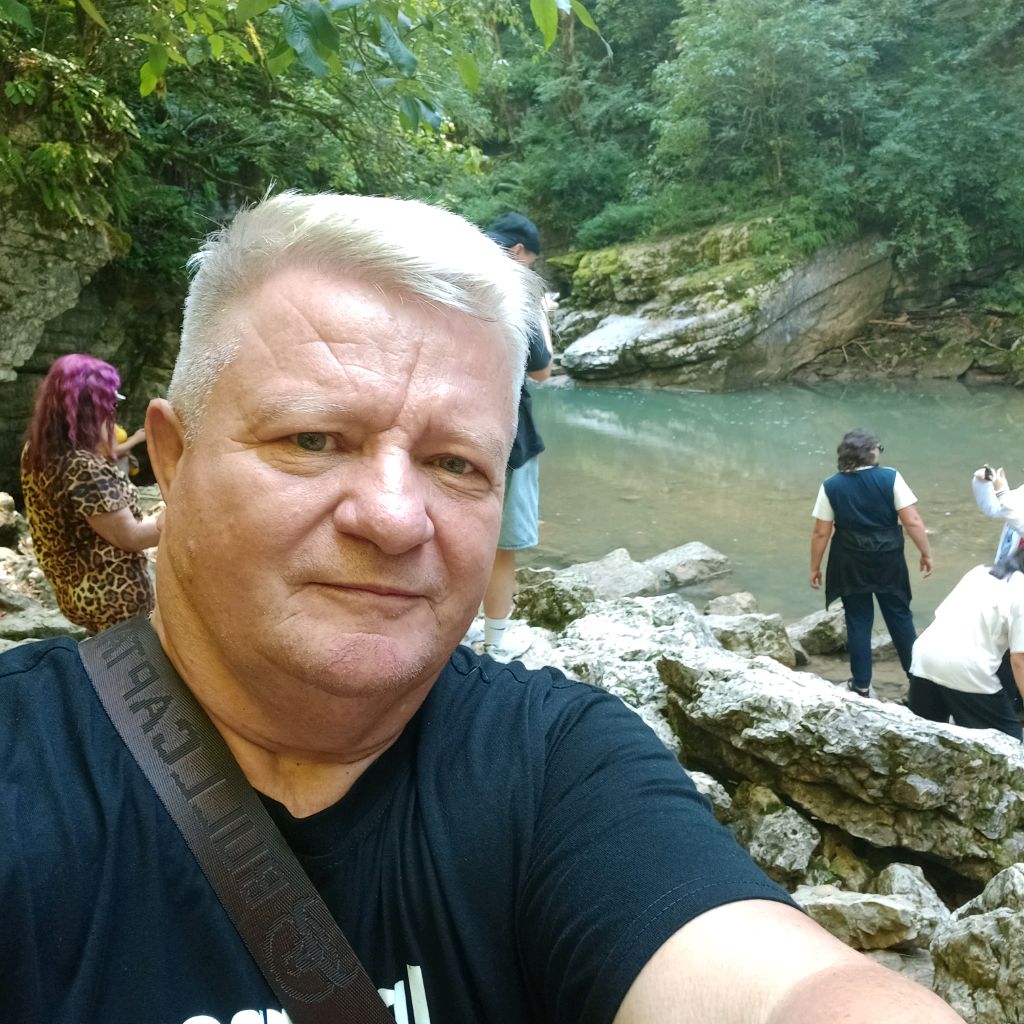 Иконка канала Юрий. Рыбалка . Готовим в казане.