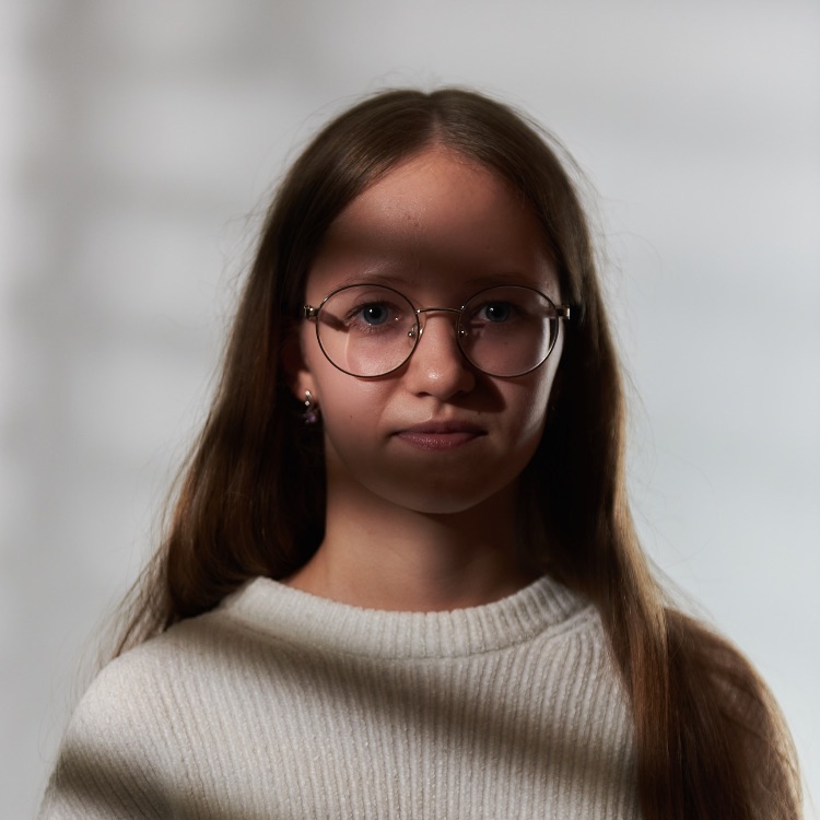 Иконка канала настя тут