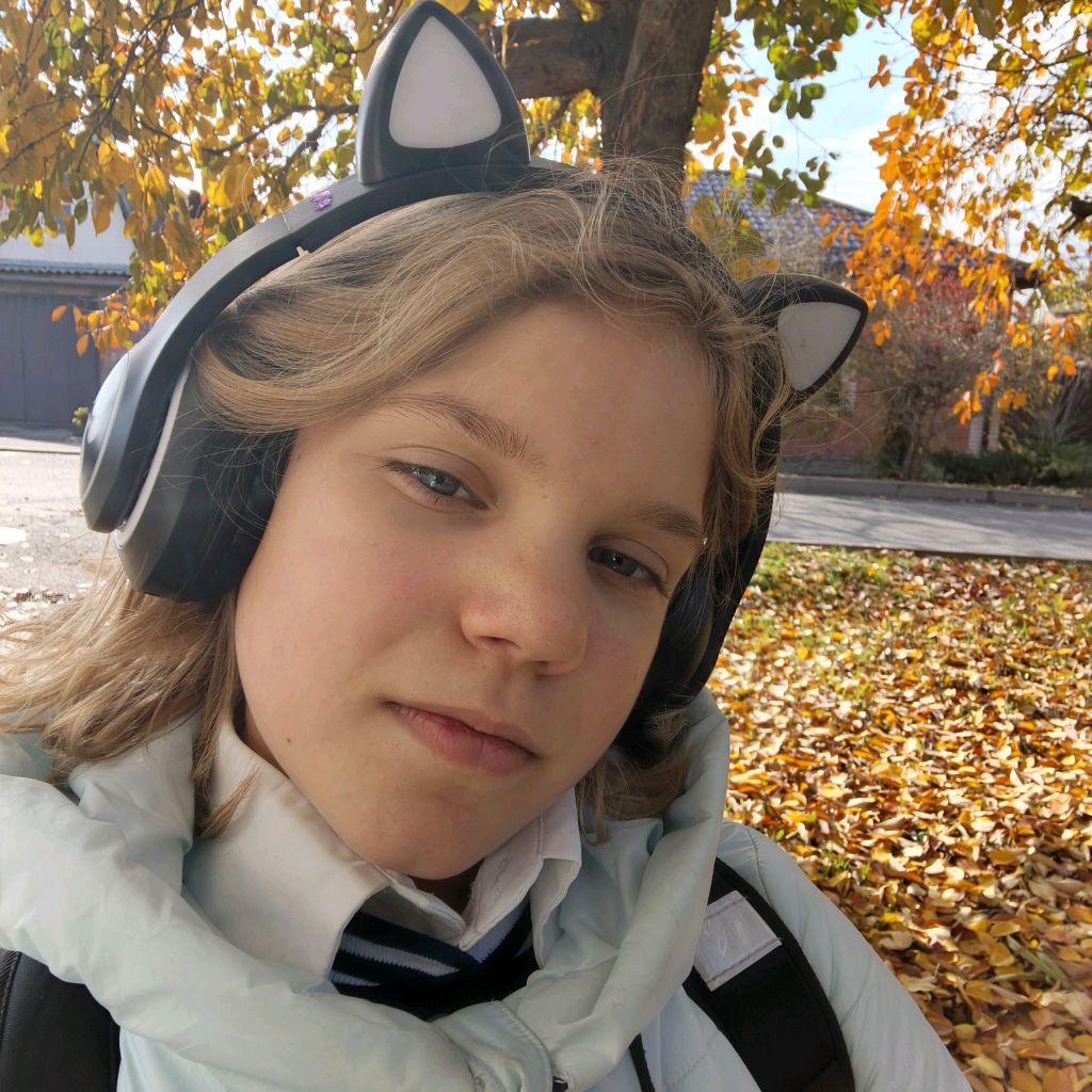 Иконка канала 🌷🧸Есения 🌷🧸