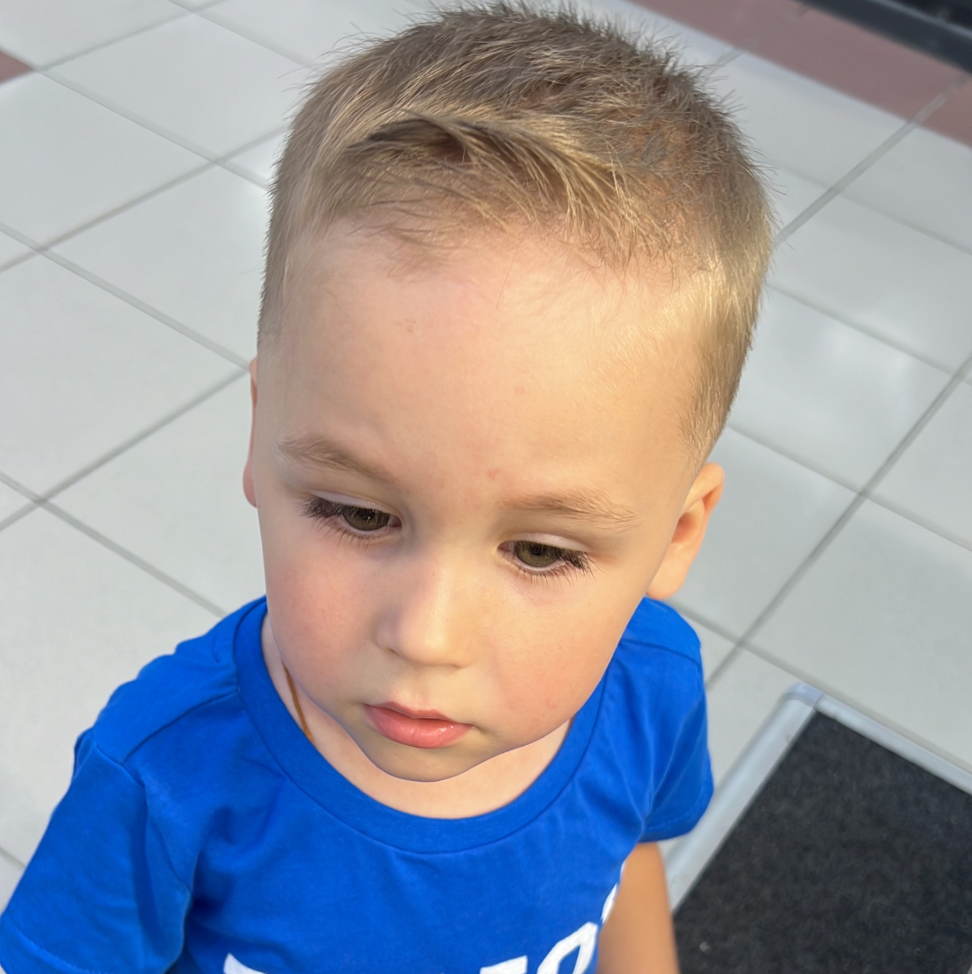 Иконка канала Антошка Тотошка