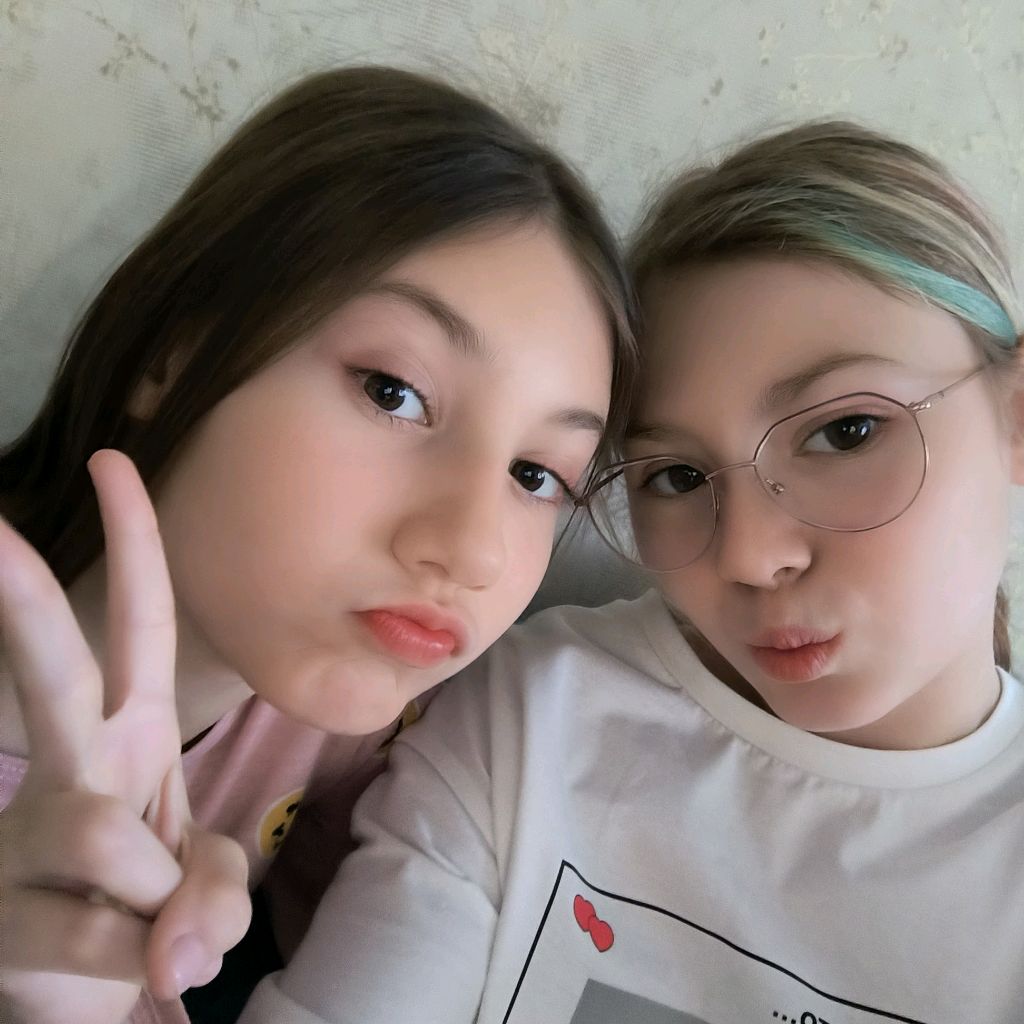 Иконка канала Ксюша И Настюша