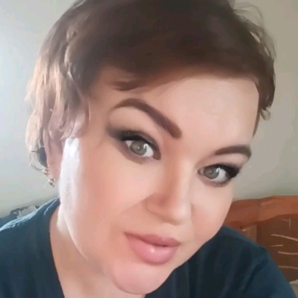 Иконка канала channel40728313 ХЛОПОТЫ в деревне у Валентины