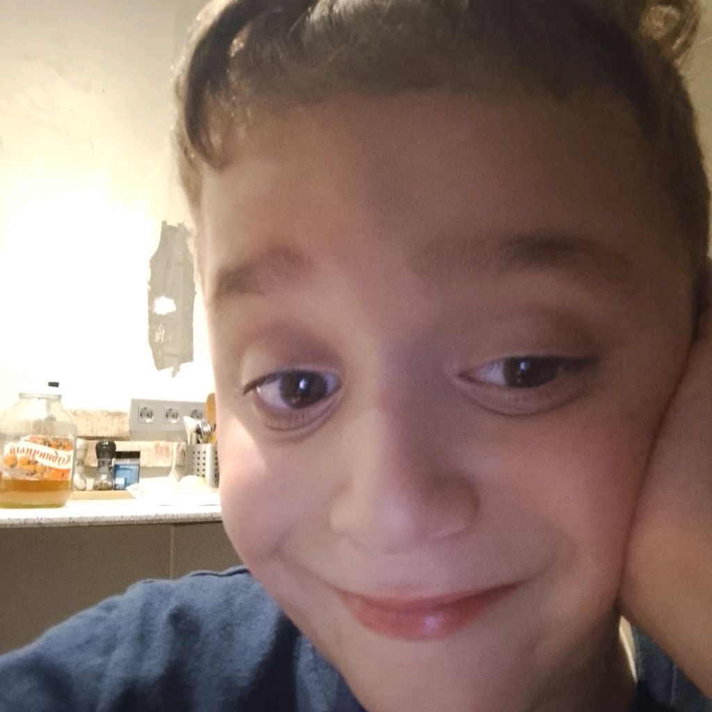 Иконка канала Батьоз Лева 3