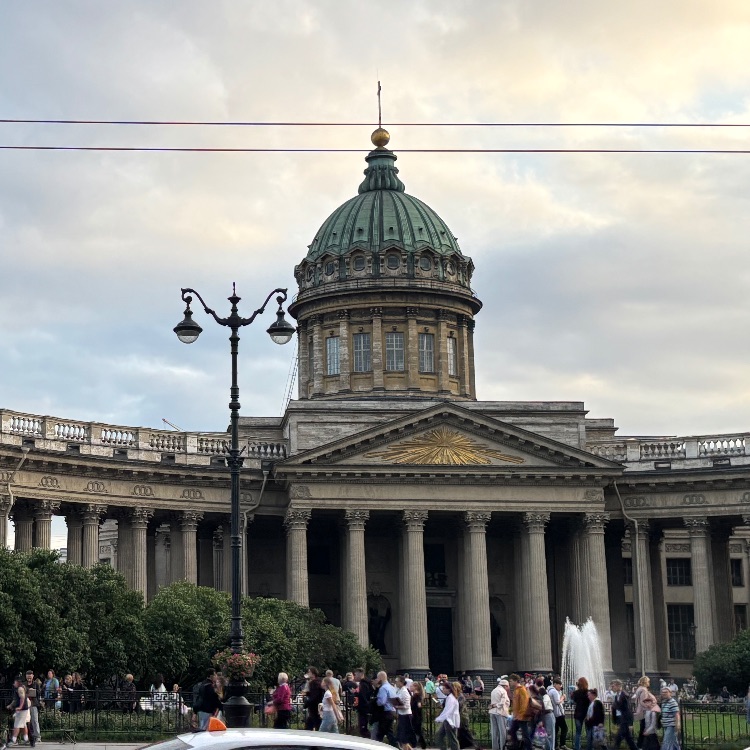 Иконка канала Прогулки по Санкт-Петербургу