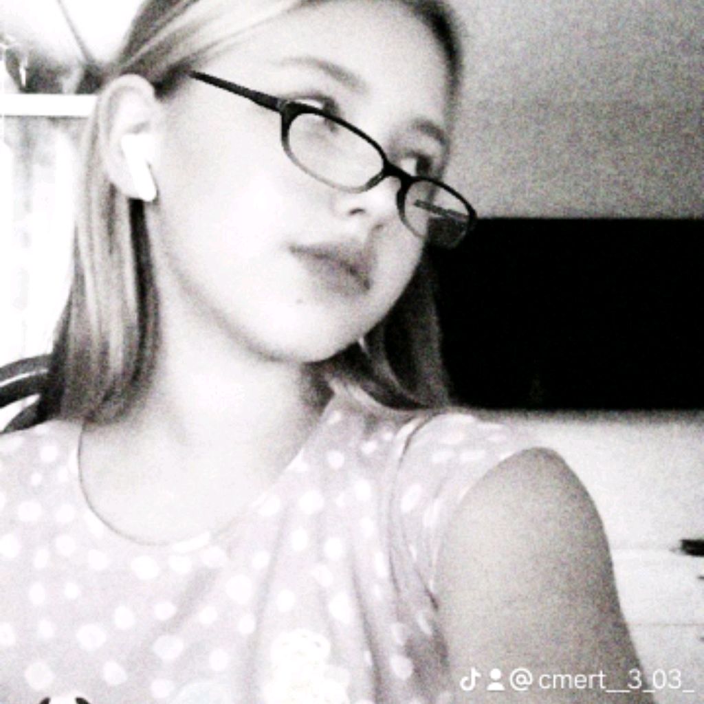 Иконка канала Даша из Семья TV