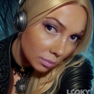 Иконка канала Л̷А̷Р̷А̷ М̷У̷Р̷Р̷ поэт-песенник, клипмейкер ✓