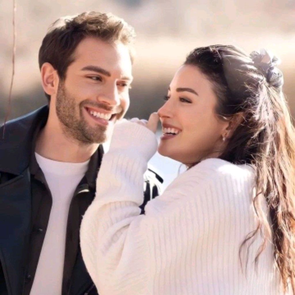 Иконка канала 🫀_Whole_song_🤍