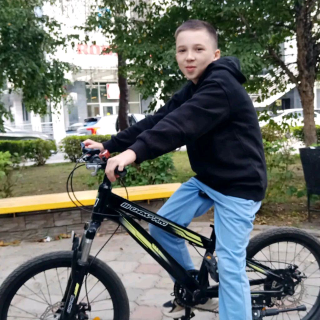 Иконка канала Старший Бро