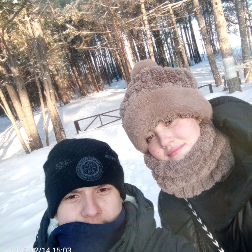 Иконка канала Захарчик  Про  Читер 555 💓❤️💞🥰😍😘